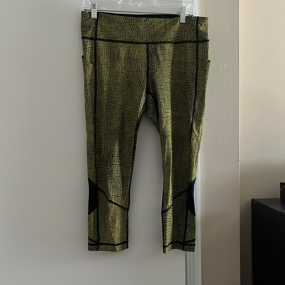 Lululemon Mid-Rise Tight